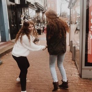 Meet your Posher, Dorothy